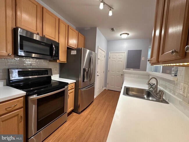 Building Photo - 22607 Blue Elder Terrace