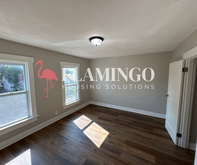 Building Photo - 139 Boltin St