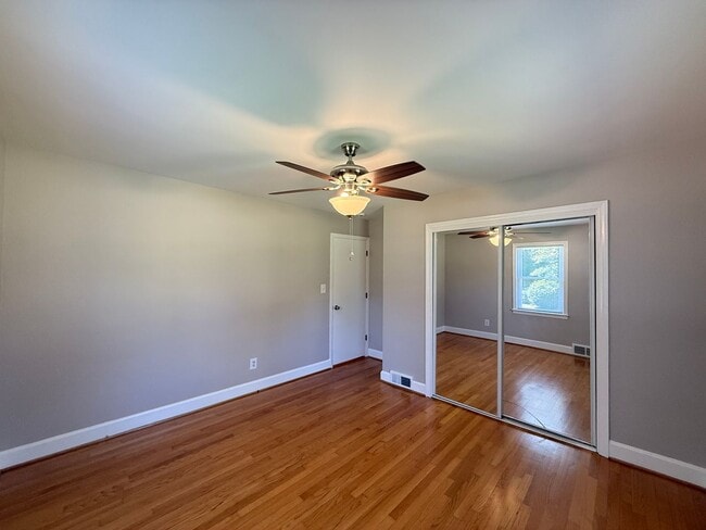 Building Photo - 2700 Charlwood Dr