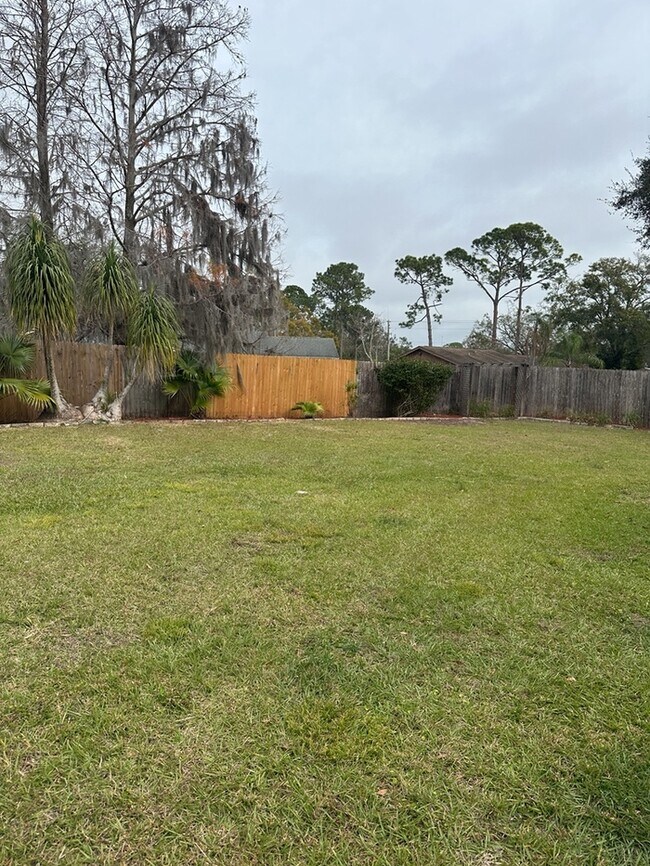 Building Photo - COUNTRY PLACE POOL HOME ON CUL-DE-SAC LOT