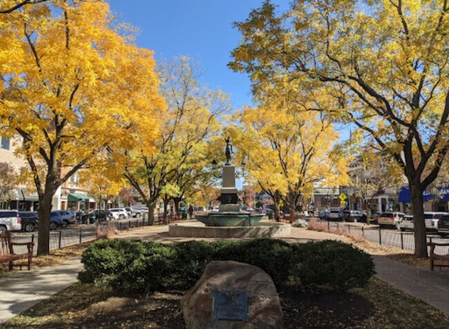 Building Photo - 3508 Tarpis Ave