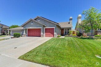 Building Photo - "Charming Rental Home in Lincoln"