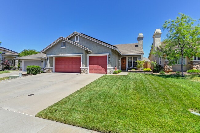 Primary Photo - "Charming Rental Home in Lincoln"