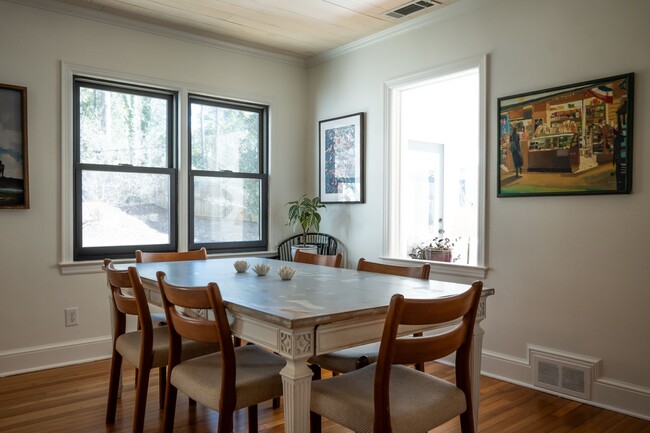 Building Photo - 119 Fortson Cir