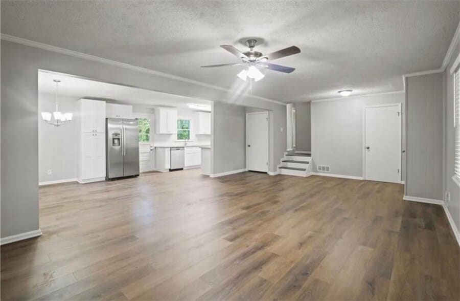 Building Photo - 703 Navaho Ct