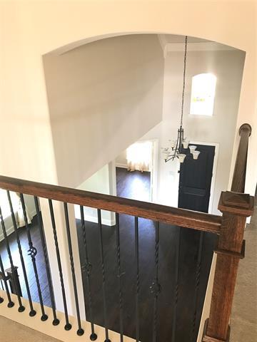 Building Photo - 408 Paluxy Dr