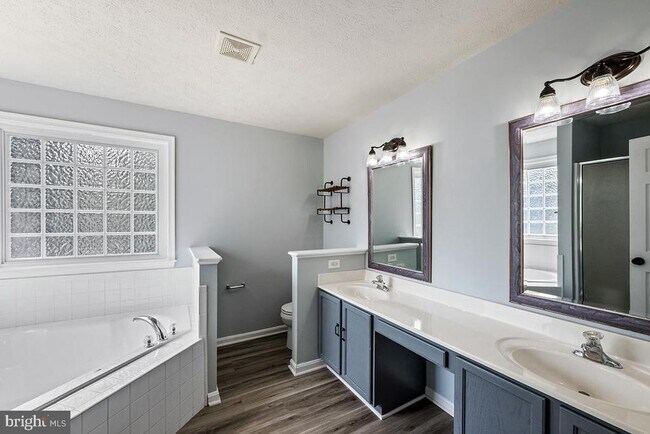 Building Photo - 35184 Pheasant Ridge Rd