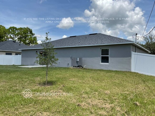 Building Photo - 426 Fitchburg St SW