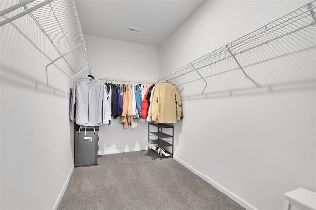 Building Photo - 803 Dundee Wy