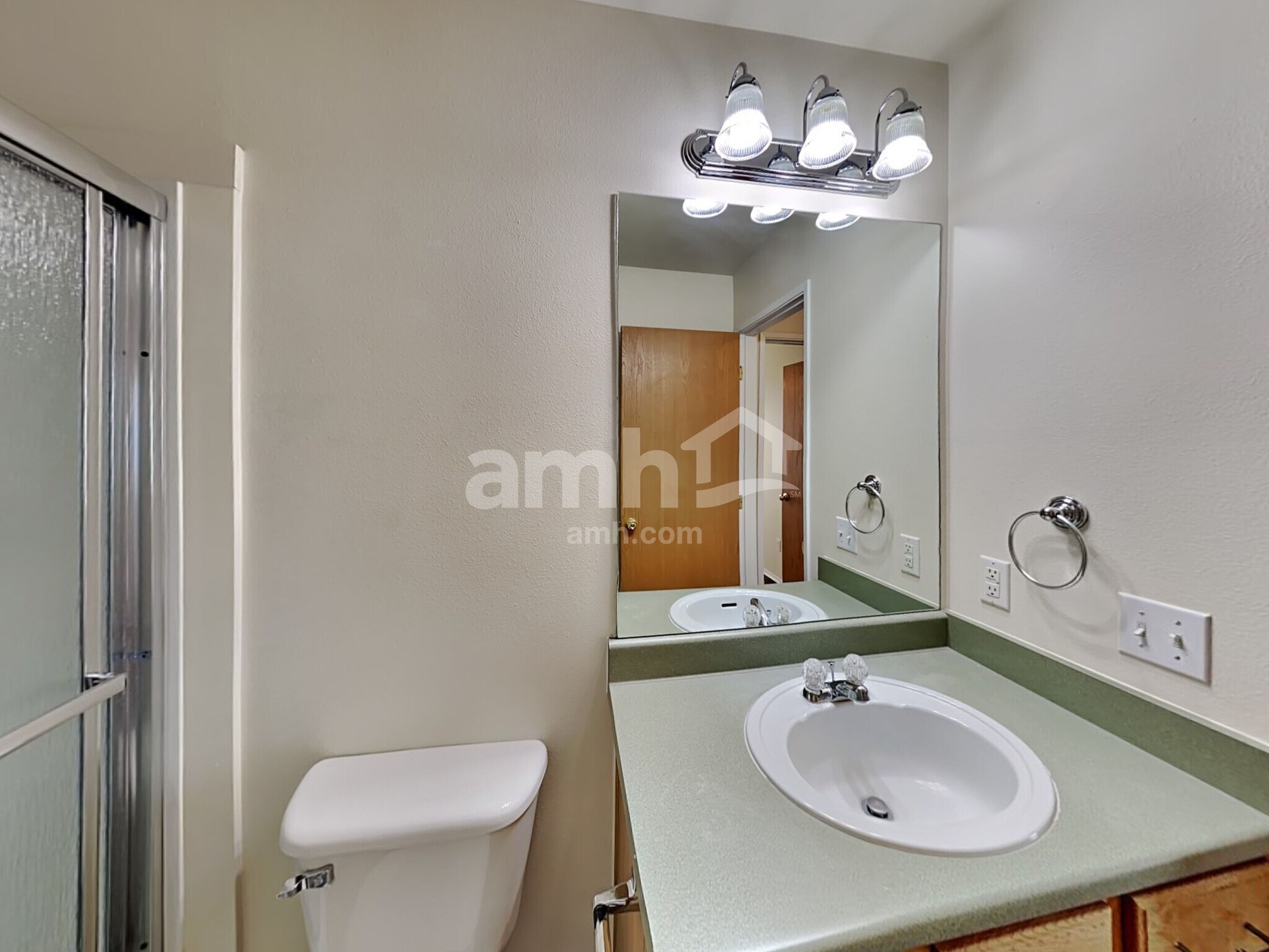 Building Photo - 18510 94th Ave E