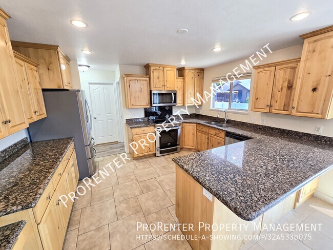 Building Photo - 1911 1485 W