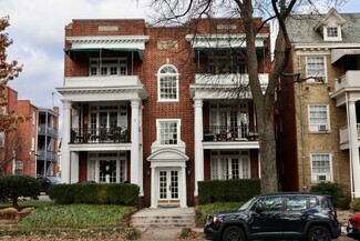 Building Photo - 3006 Monument Ave