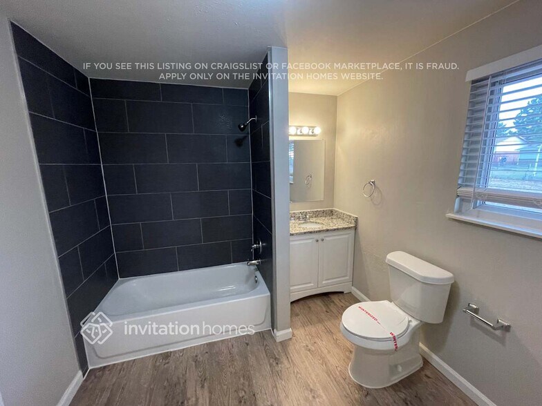 Building Photo - 200 Birch Ave