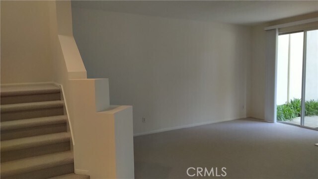 Building Photo - 99 Chandon