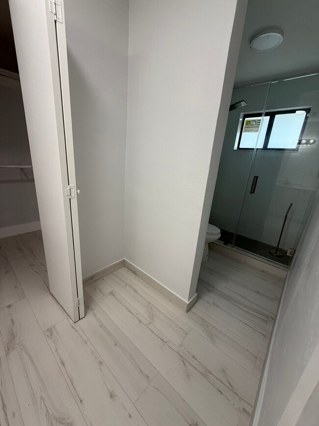 Master Bathroom - 7142 SW 22nd St