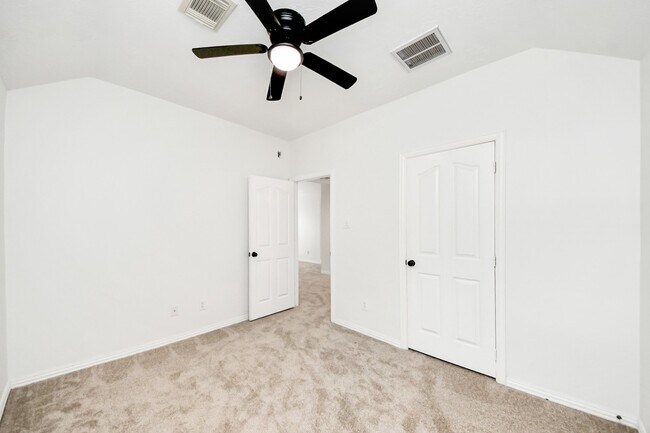 Building Photo - 3011 Nickleby Ct