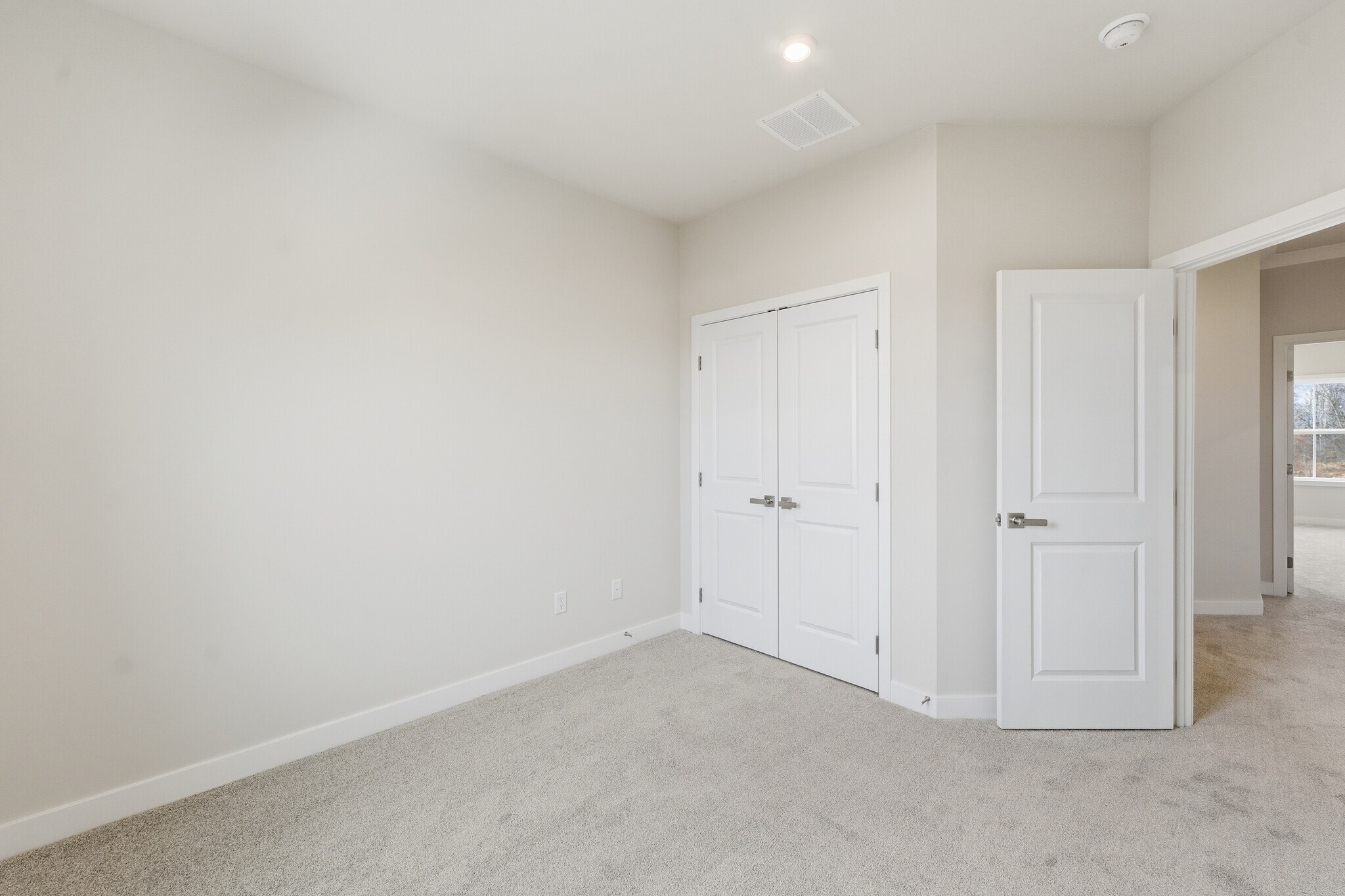 Building Photo - 339 Telluride Ln