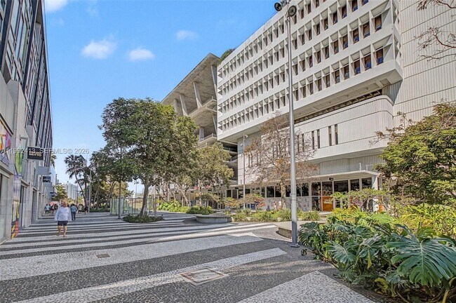 Building Photo - 1685 Jefferson Ave