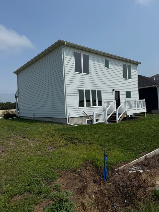 Building Photo - 4209 Wilder Ave