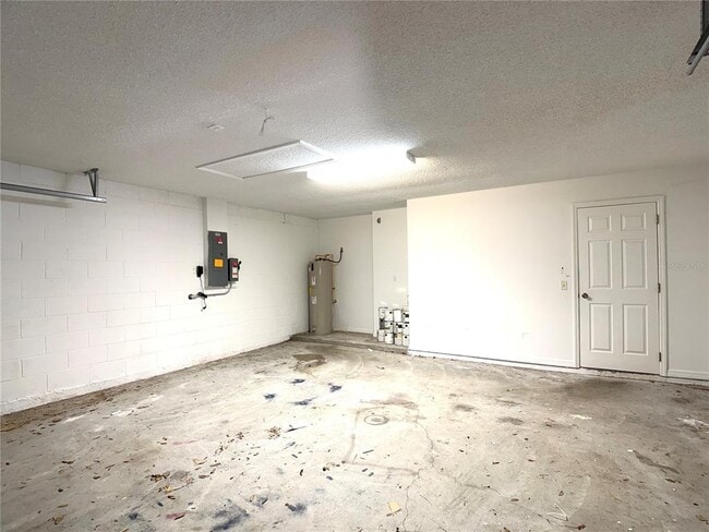 Building Photo - 732 Casterton Cir