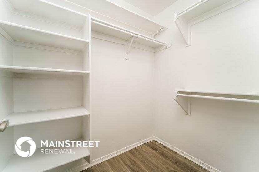 Building Photo - 10548 S Sean Dr