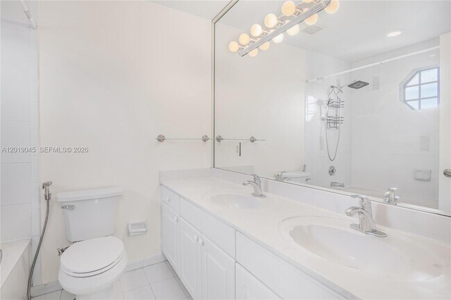 Building Photo - 7773 SW 94th Ln