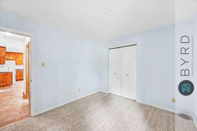Building Photo - 5961 Sara Kay Dr