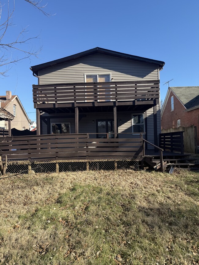 Building Photo - 507 S 1st St