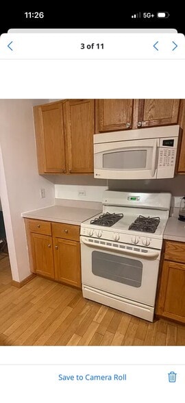 Building Photo - 2612 S Elmkirk Park