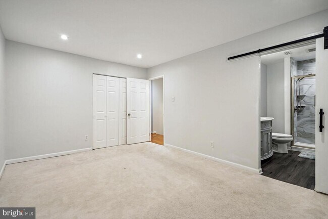 Building Photo - 6020 Forrest Hollow Ln