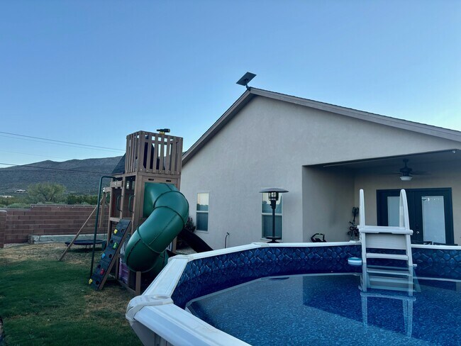 Building Photo - 2431 Wyatt Way