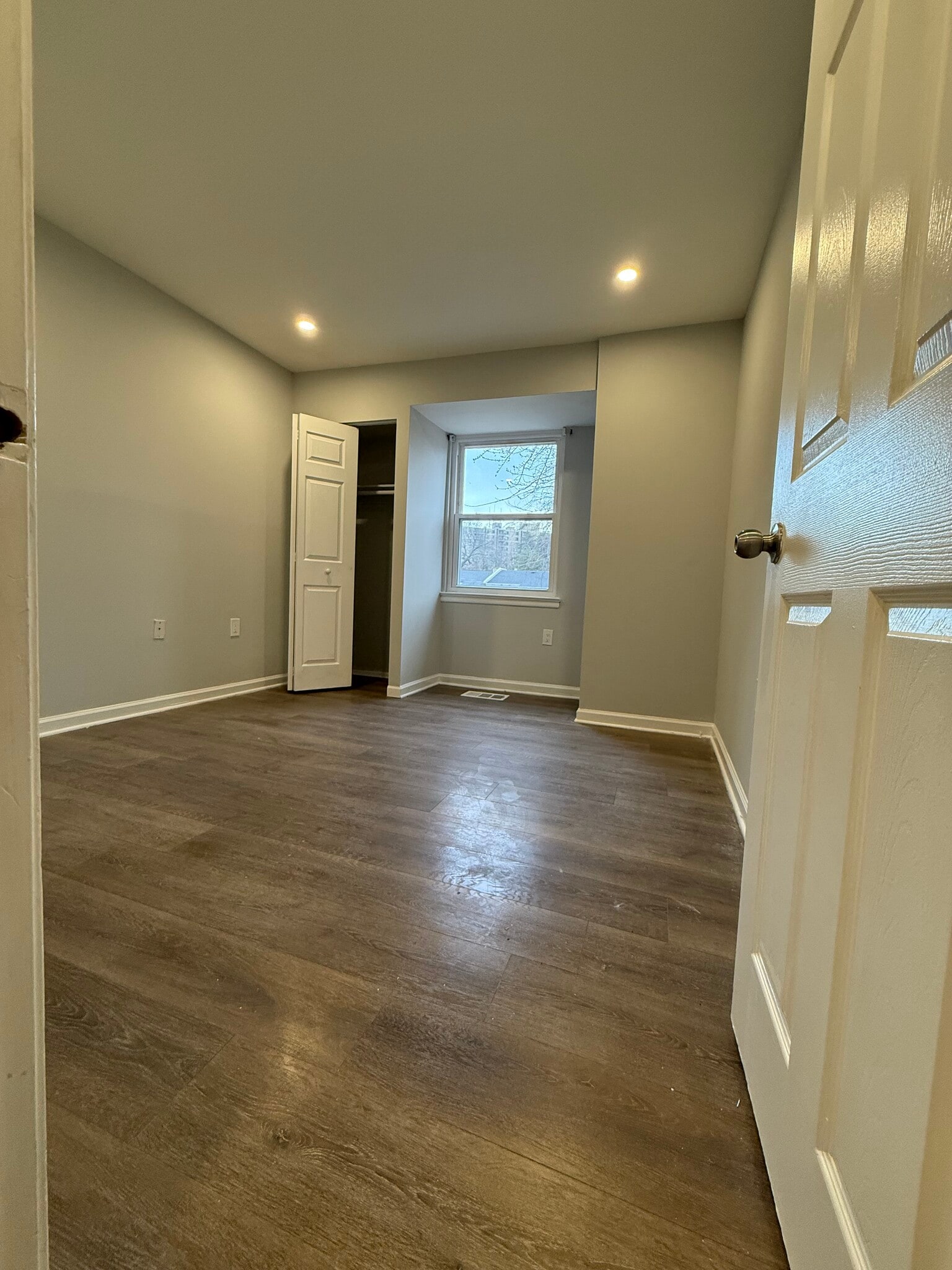 Building Photo - 238 Stevenson Sq