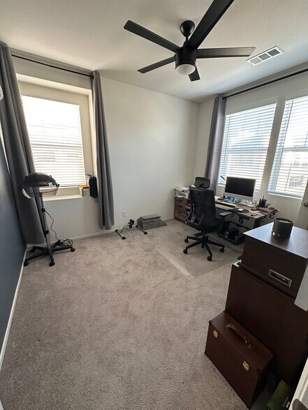 Building Photo - 5340 Calle Rockfish
