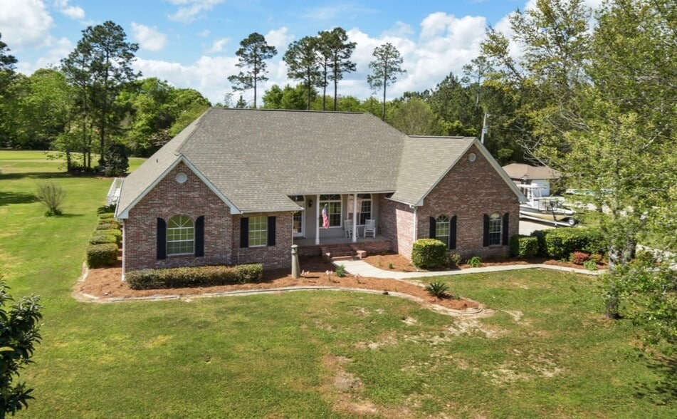 Building Photo - 17531 S Carr Bridge Rd