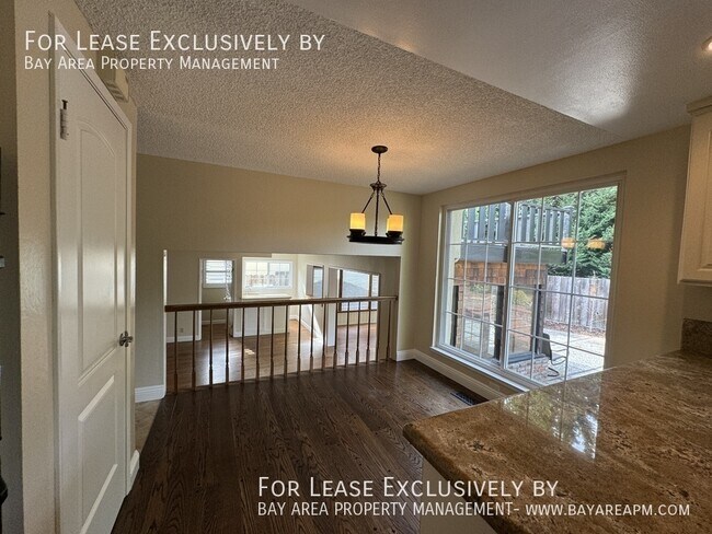 Building Photo - 782 Berkshire Dr