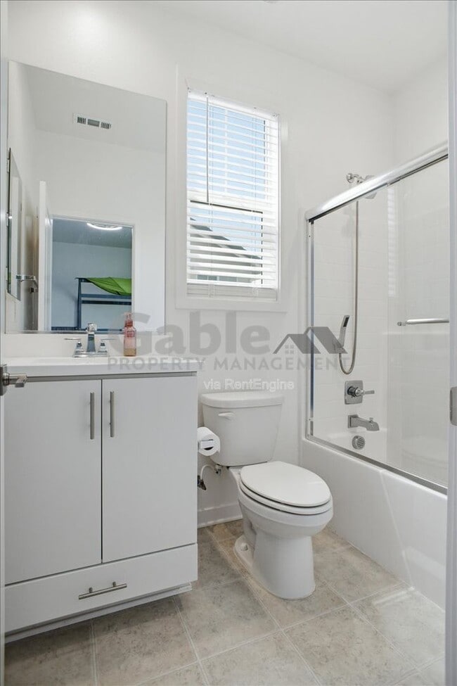 Building Photo - 17952 Spire Ct