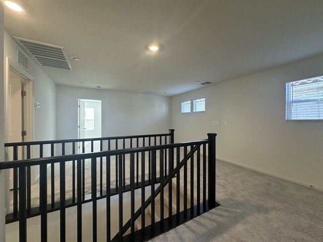 Building Photo - 9125 Rivington Ave