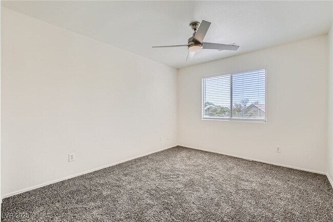 Building Photo - 3900 Triora St