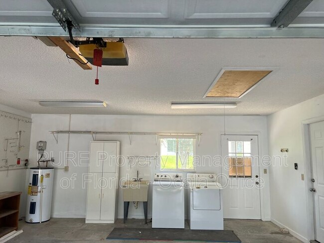 Building Photo - 6382 SW 103rd Street Rd