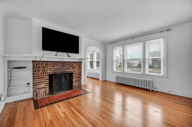 Building Photo - 108 Ardmore Rd