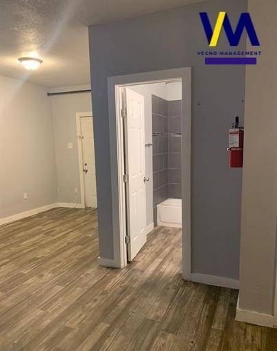 Building Photo - 2305 Pinn Rd