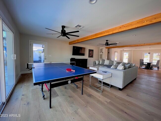 Building Photo - 3318 E Onyx Ave