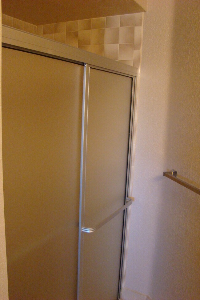 Building Photo - Coming Soon!  Charming home, centrally located.