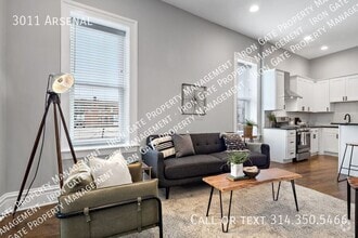 Building Photo - 3011 Arsenal-