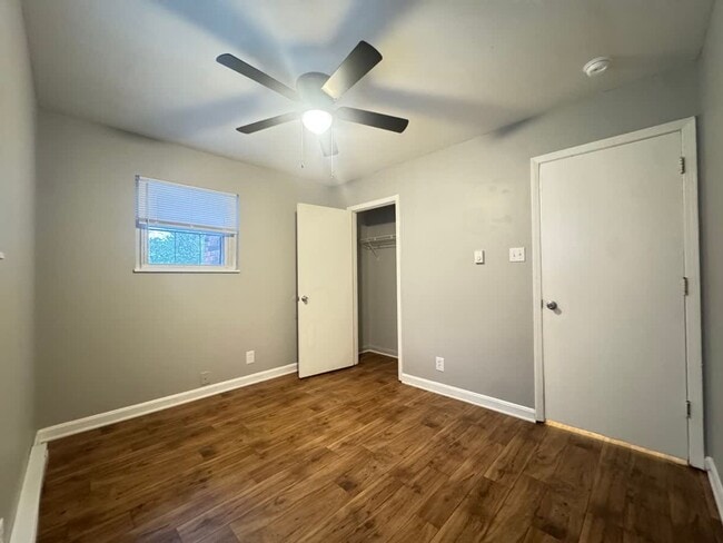 Building Photo - 1921 Chris Dr