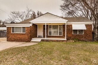 Building Photo - 3745 NW 33rd St