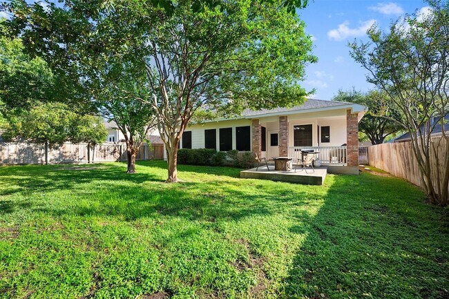 Building Photo - 4435 Hunters Lodge Dr