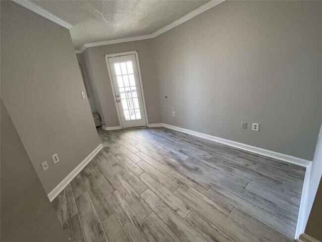 Building Photo - 796 Hammond Dr