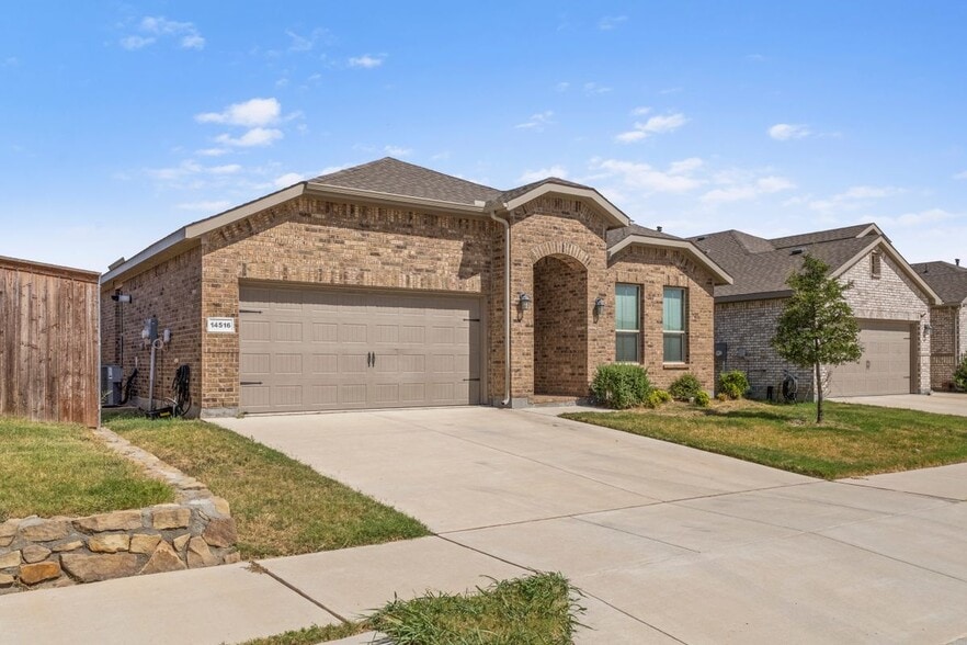 Building Photo - 14516 Bootes Dr