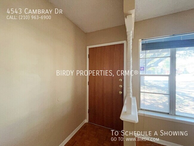 Building Photo - 4543 Cambray Dr